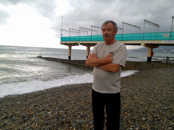 Анатолий Отроха