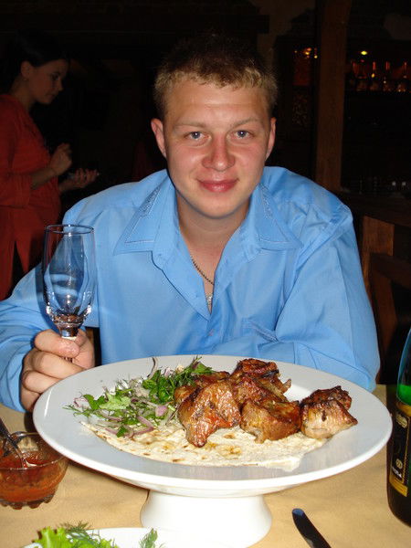 Александр Николаев