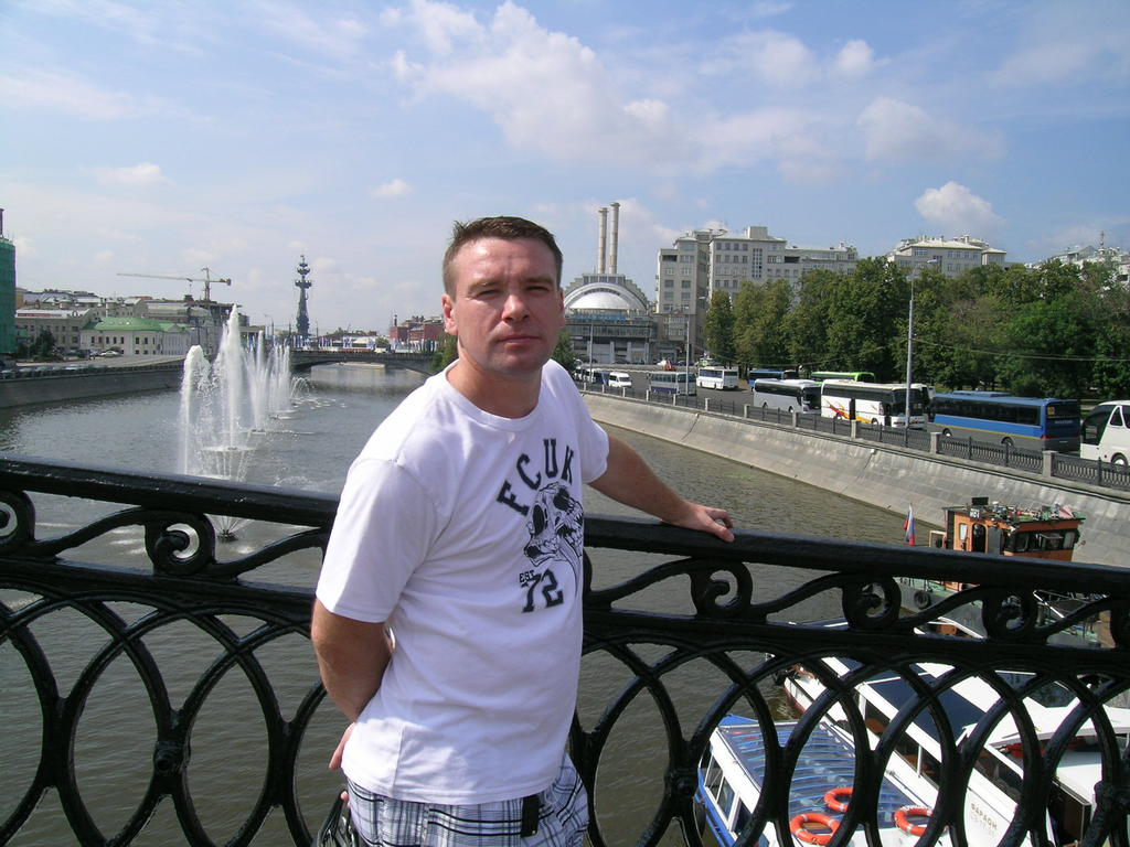 Дмитрий Бар-В