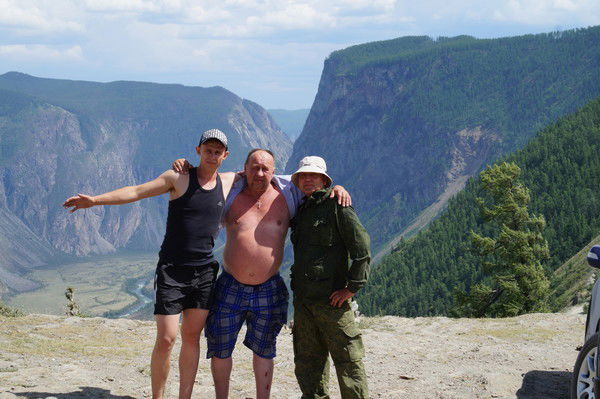 Стас Хасанов