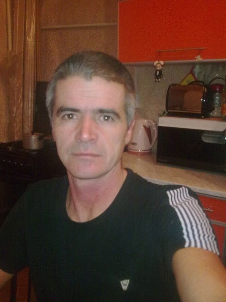 Александр Сурин