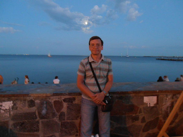 Александр Глотов