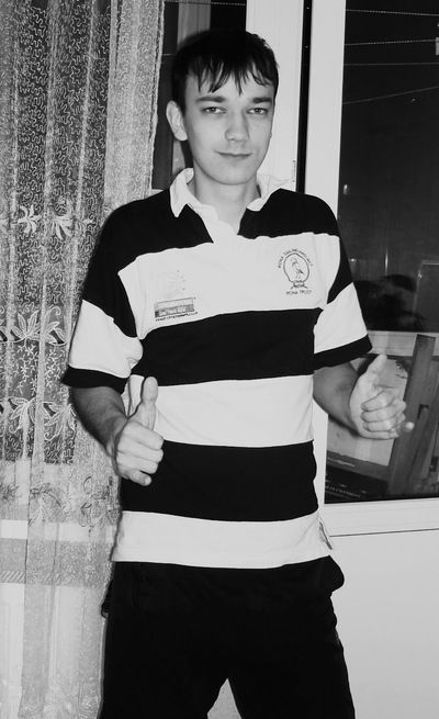 Евгений Мельник