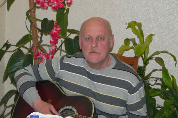 Геннадий Петров