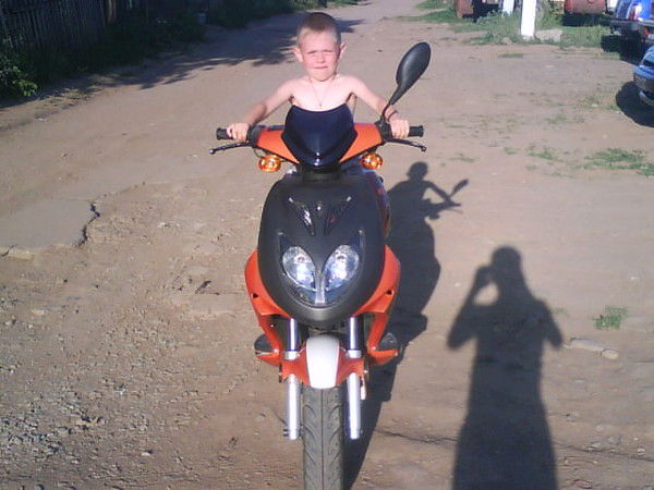 Денис Сарбах