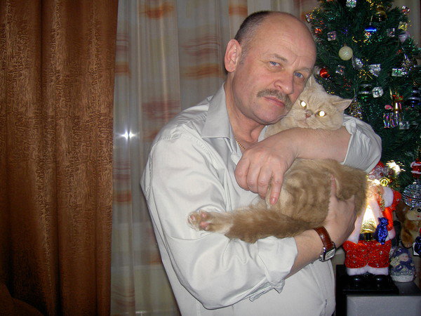Александр Солдатов