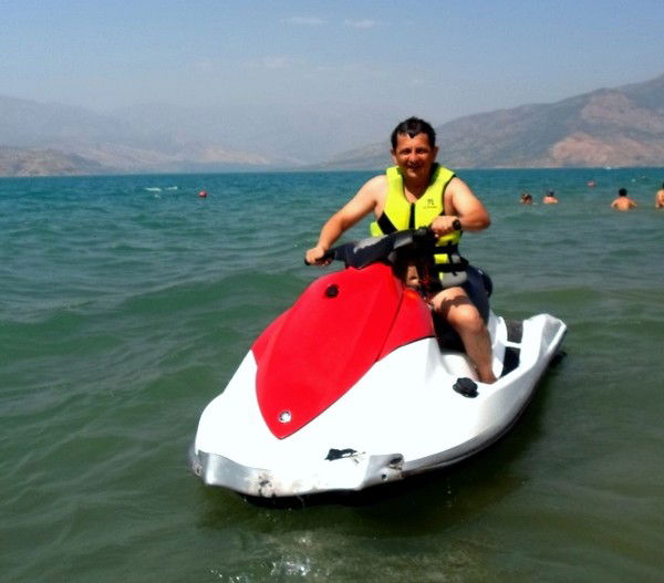 Алишер Валиев