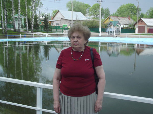 Нина Салина