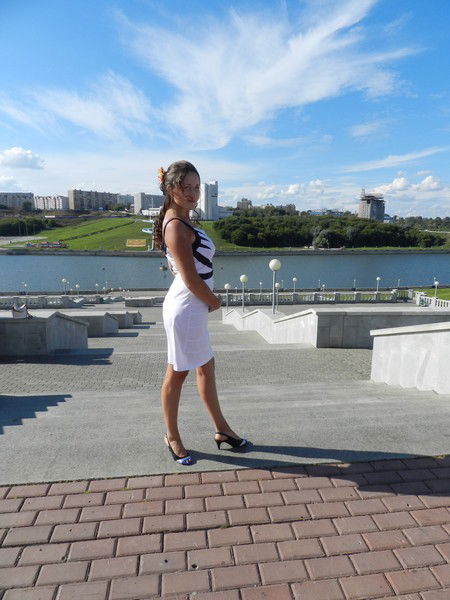 Оленька Никитина