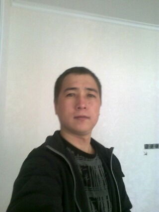 Замир Бабаназаров