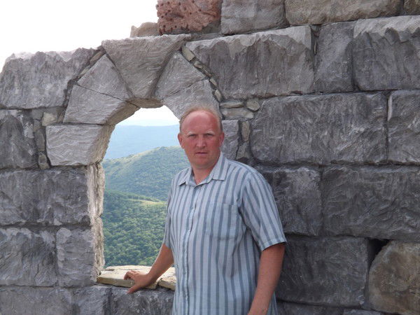 Илья Хохлов