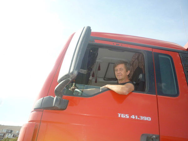 Алексей Иванов