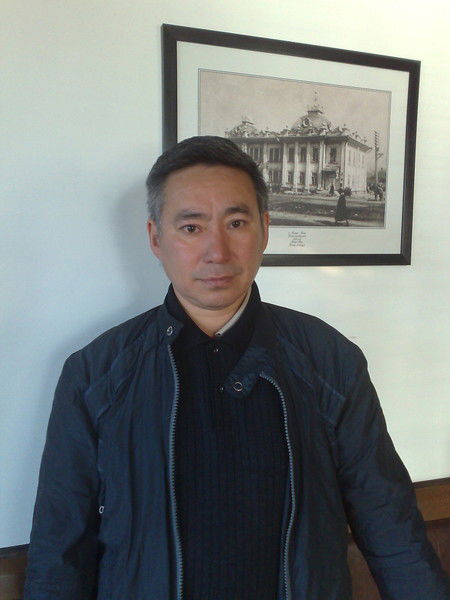 Мухтар Тапашев