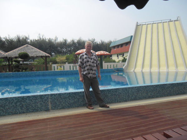 Нагим Слаев