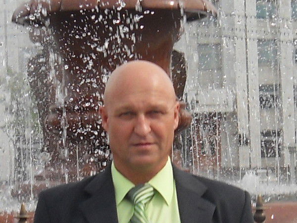 Сергей Костяев