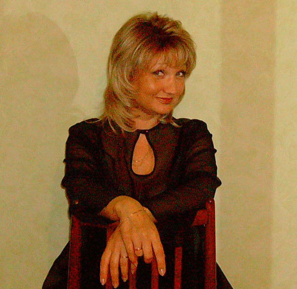 Елена Крылова