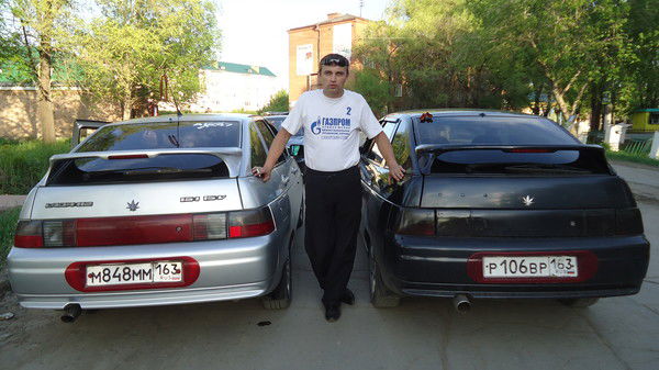 Денис Жаров