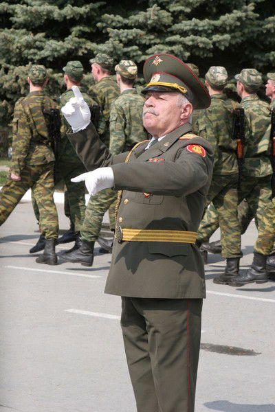 Олег Сазонов