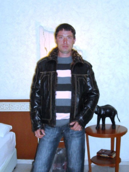 Дмитрий Азаров