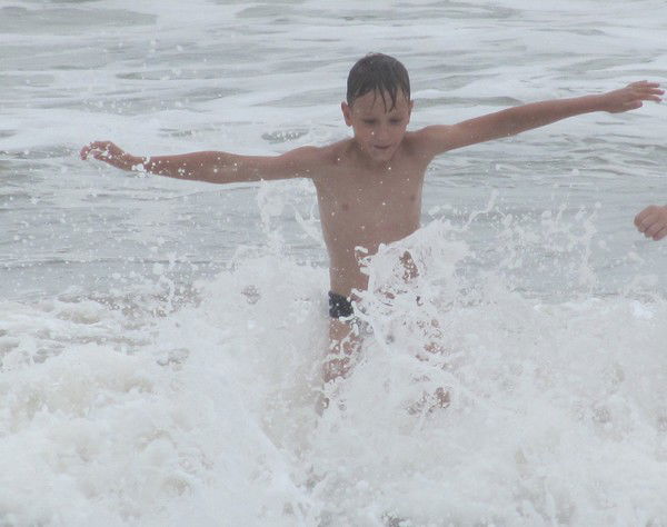 Илья Колесников