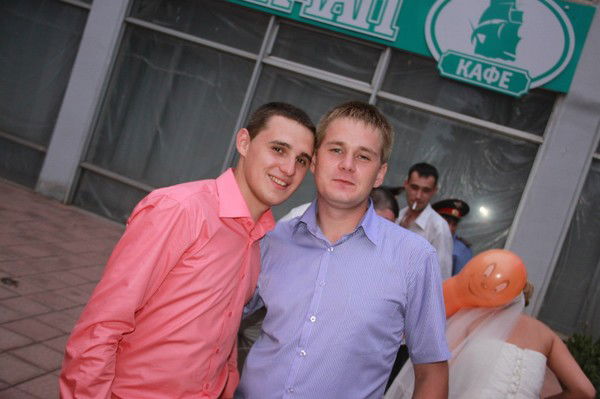 Антон Павленко