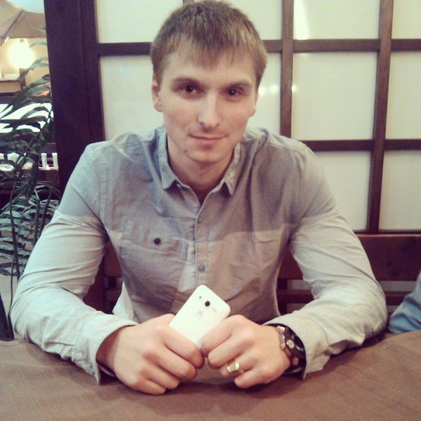 Стас Бобров