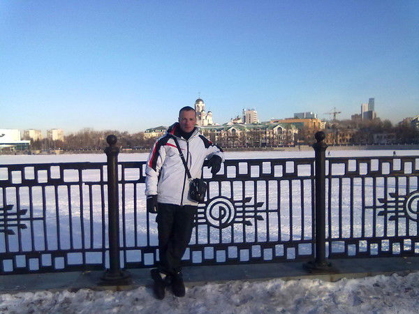 Леонид Петров