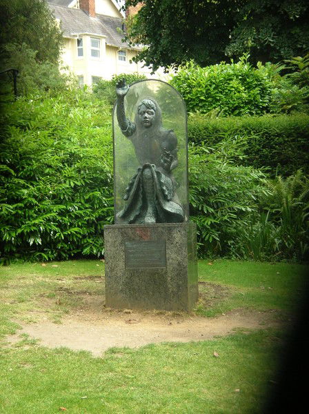 Елена Кандрашина