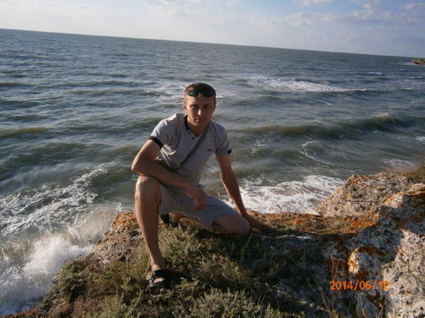 Анатолий Махов