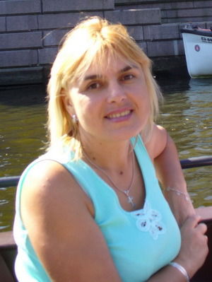 Марианна Долгополова