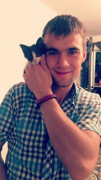 Неизвестно Неизвестно