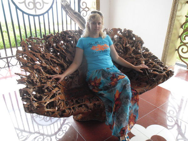 Александра Белая