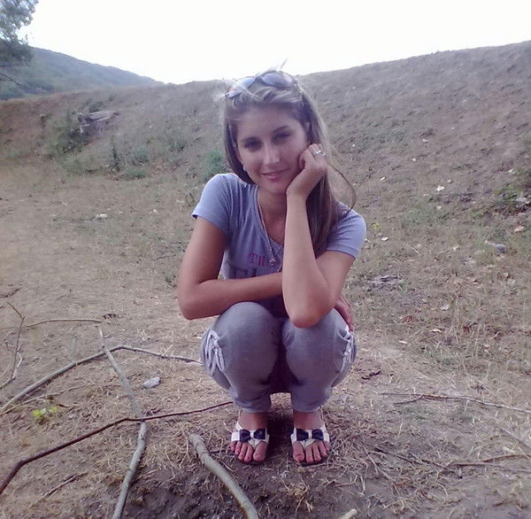 Стася Янголь