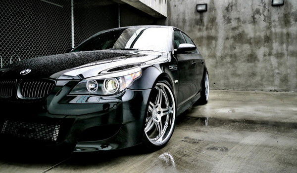 Руслан Макаров