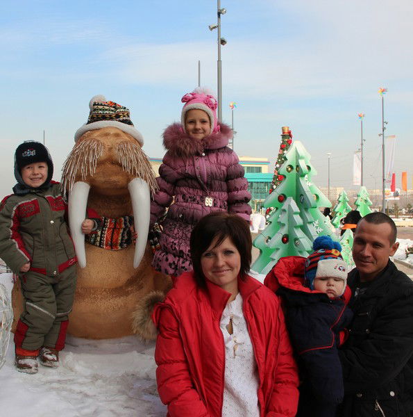 Лилия Александр Поповы