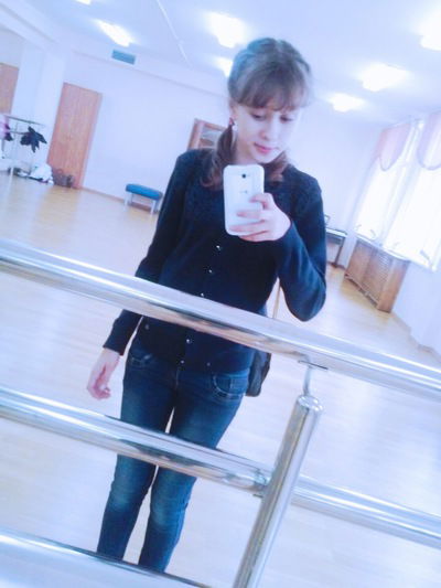 Геля Хрусталёва