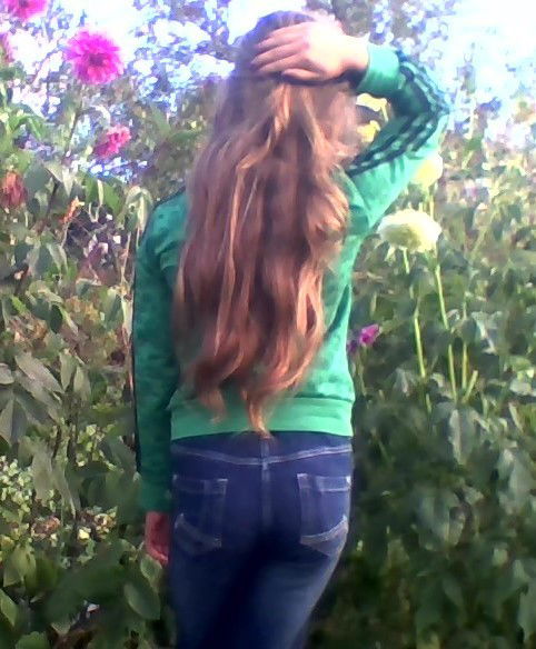 Надюша Зуева