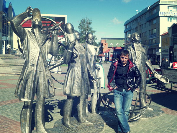 Виктор Антипов