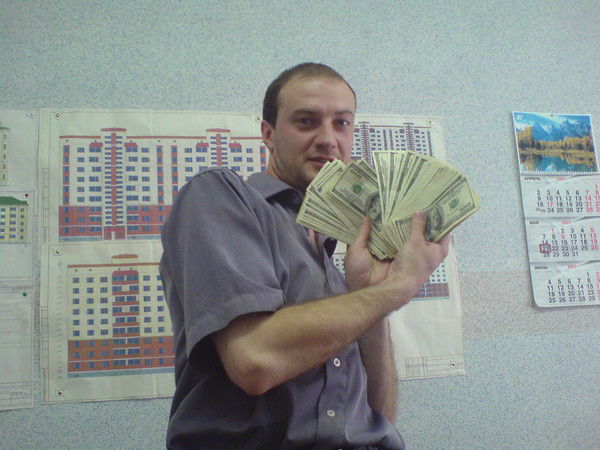 Александр Тризно