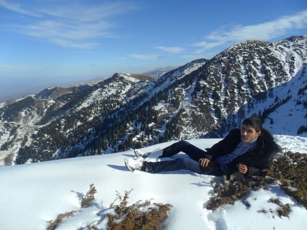 Олжас Мухитдинов