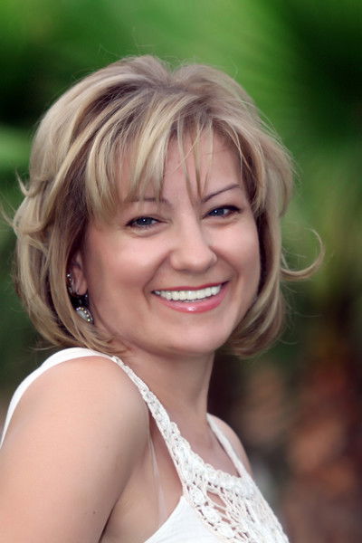 Оля Донскова