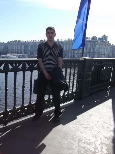 Атажан Назаров