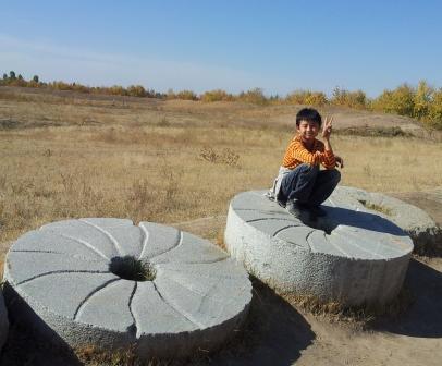 Акбар Малоэр