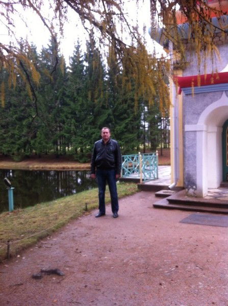 Александр Семиколенов