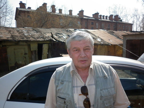 Владимир Назаров