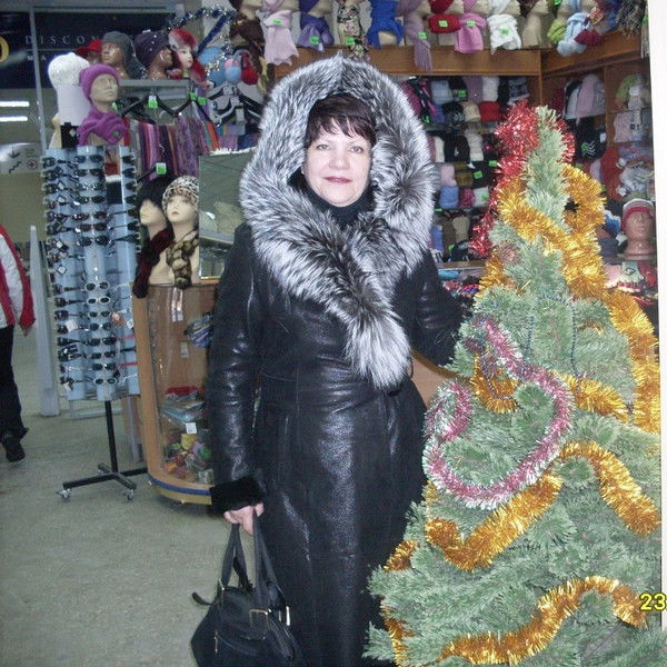 Людмила Лапская