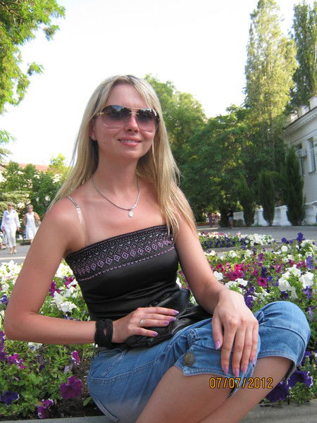 Алла Гаряча