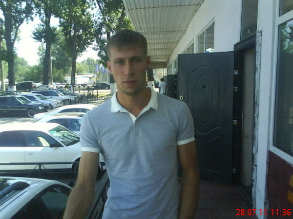 Константин Дундич