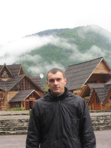 Михаил Микуляк