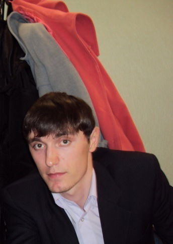 Андрей Семенов